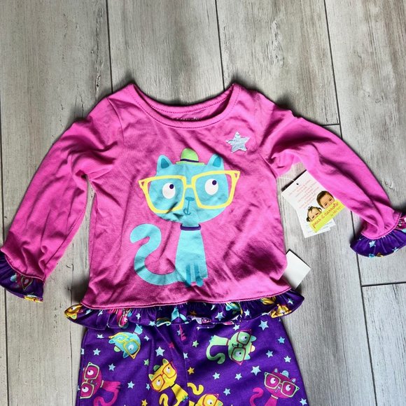NEW toddler girls cat pajama set SIZE 2T - Picture 2 of 3